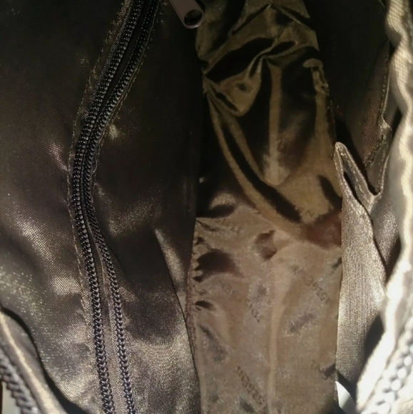 Scarelton Los Angeles Multi-Pocket Coffee Color Purse - Picture 5 of 5